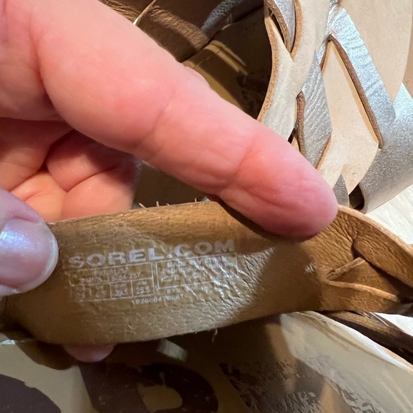 Sorel Women's Sandals in Tan and Silver - Picture 4 of 5